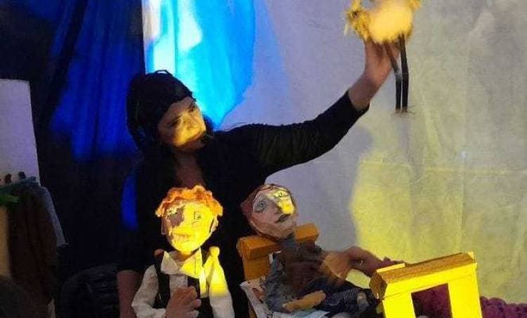 Obra de títeres en homenaje a Van Gogh en el Centro Cultural Casa de Pepino