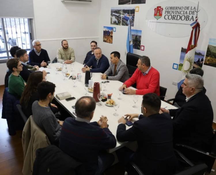 Accastello acciona para mejorar el transporte en Villa María