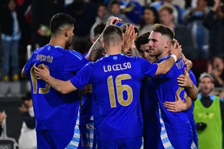 Probable formación de Argentina contra Ecuador