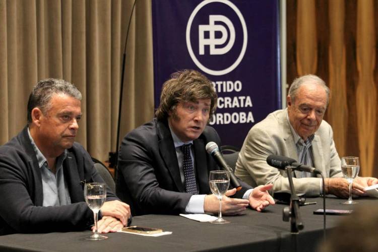 Piden destituir al presidente del Partido Demócrata de Córdoba