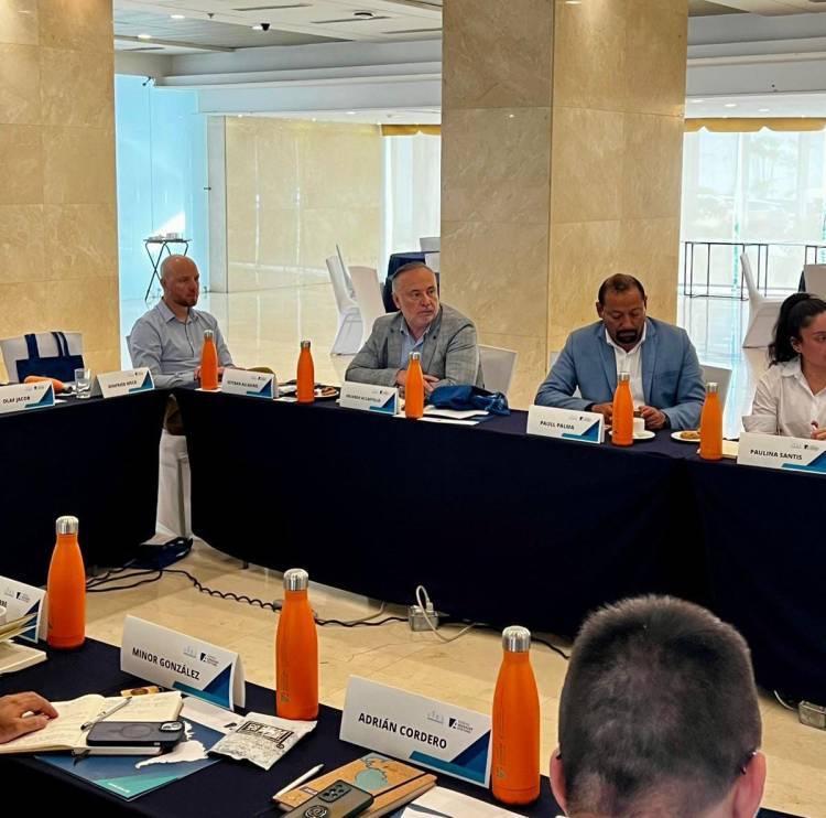 El Intendente Accastello expone en Panamá sobre la experiencia ambiental de Villa María