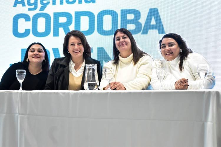 Pasó por Colonia Caroya el Modelo Regional de la Unión de Naciones Latinoamericanas