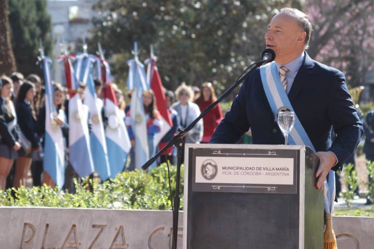 Eduardo Accastello: "Villa María es una ciudad abierta que abraza a los que vienen"