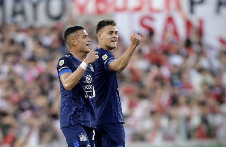 Talleres hizo el gol y lo aguantó en el complemento