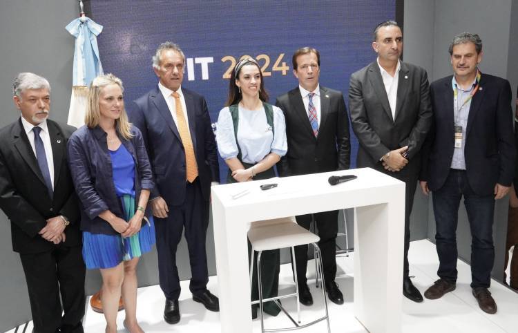 Con números récord, Scioli cerró una exitosa edición de la FIT