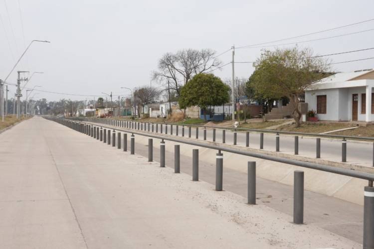 Oliva: Ejecutan múltiples obras que marcan el progreso de la localidad