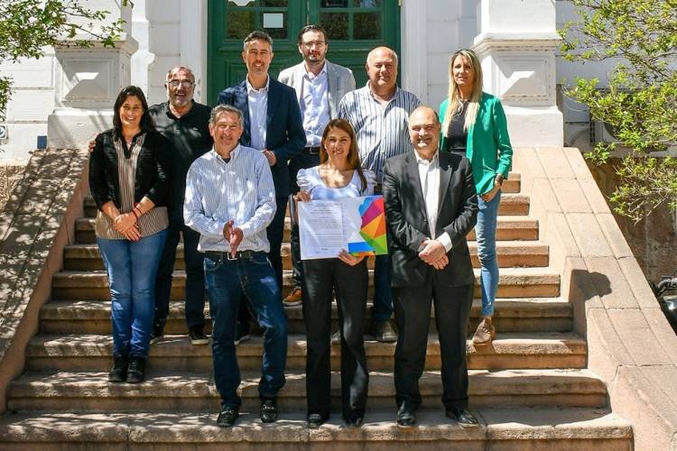 Ambiente promueve  el saneamiento de las cuencas de la Provincia