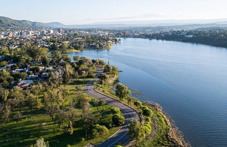 Villa Carlos Paz: El Municipio invita a los vecinos a participar de la Maratón Carlos Nicandro Paz