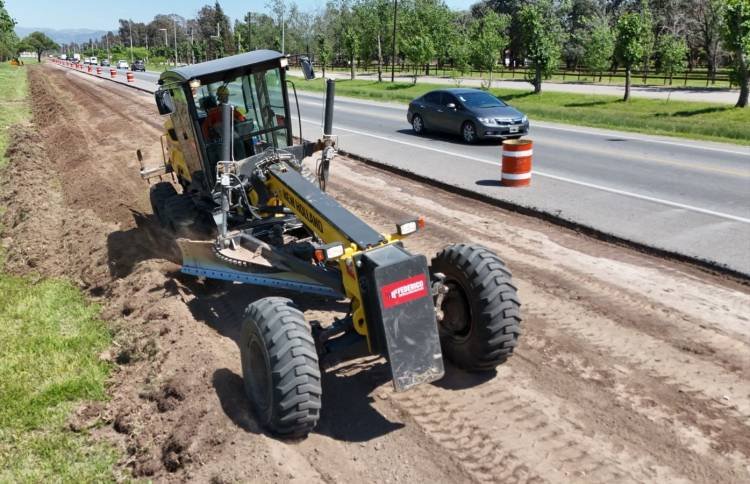 En Villa Allende, comenzó la obra que agilizará el tránsito en avenida Padre Luchesse