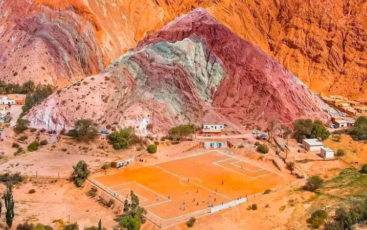 Infantino elogió estadio de Purmamarca en Jujuy