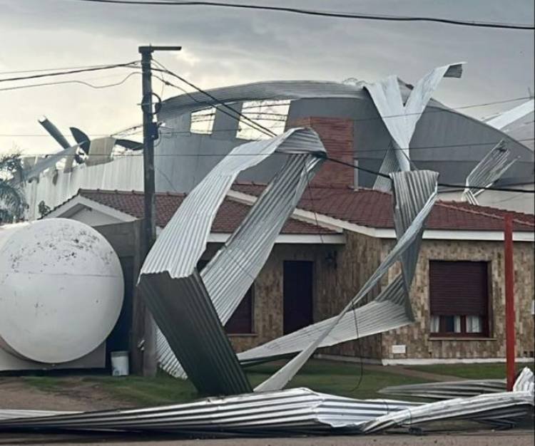 Temporal en La Playosa con dos heridos