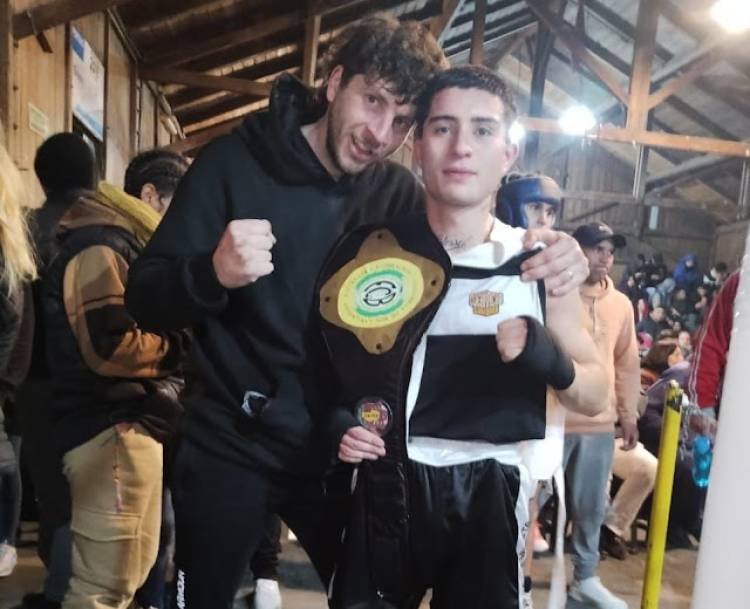 Boxeo: Arnedo un campeón de Huerta Grande de gran futuro