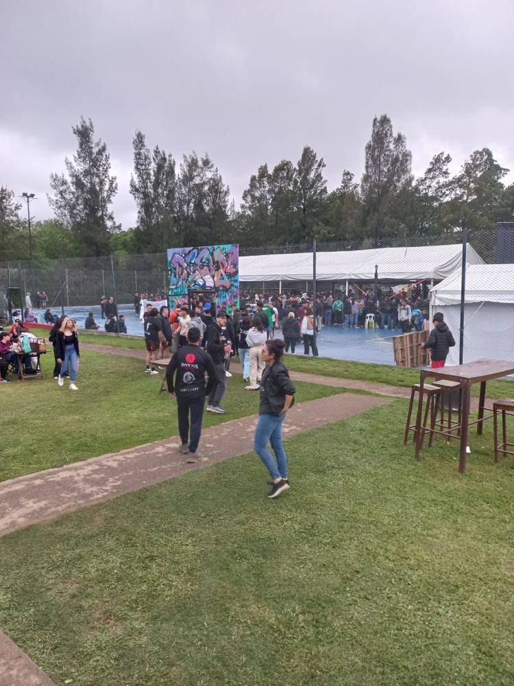 ¡Fiesta del MMA ! 100 peleas, 15 horas de acción y un aniversario que quedará en la historia