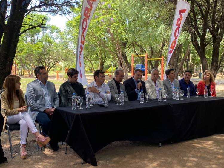 Calamuchita presentó su temporada y se prepara para un verano a tope
