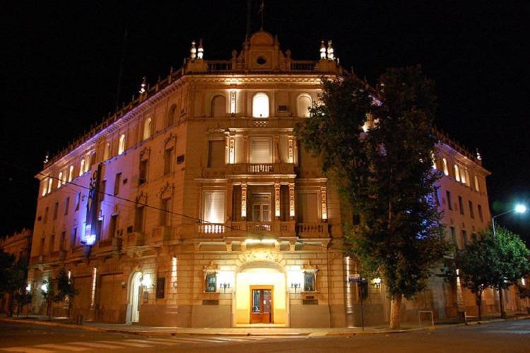 Villamarienses cumplidores en sus impuestos recibieron un obsequio especial