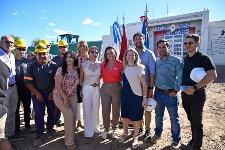 Myrian Prunotto presidió el acto de inicio de obra de la sede de la Universidad Provincial en Villa Dolores