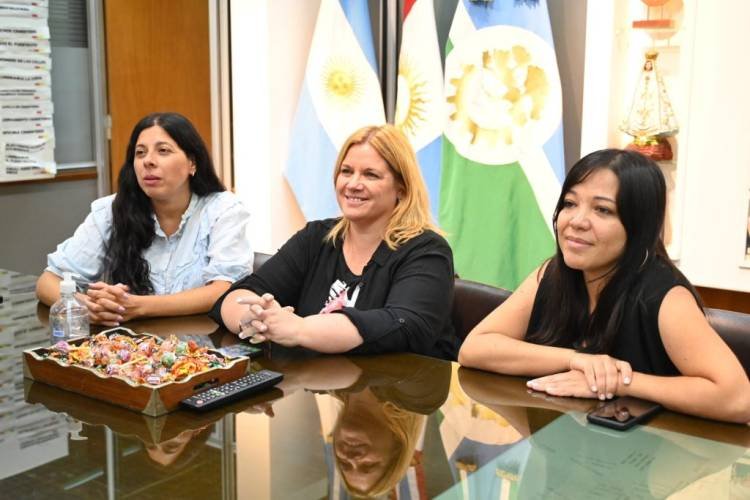 Arroyito participó del 1º Encuentro Internacional de Intendentes de «La Ciudad de las Niñas y los Niños»