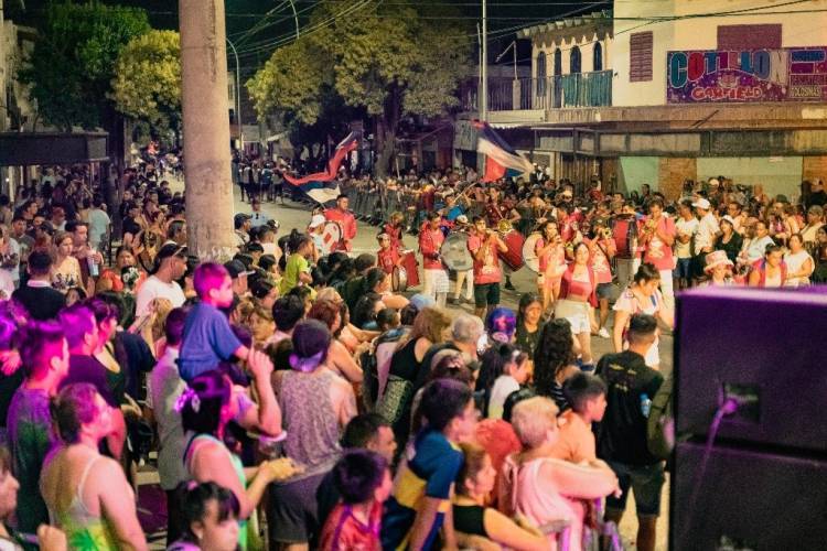 Más de 70.000 mil cordobeses fueron parte de los Carnavales Barriales 2025