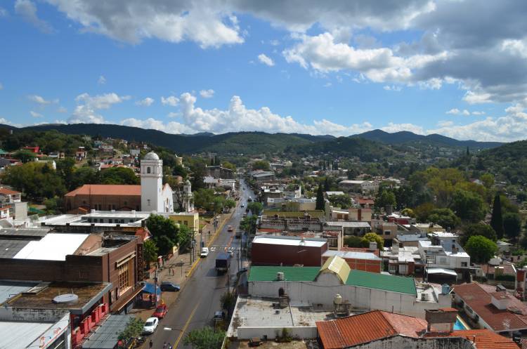 RÍO CEBALLOS  INAUGURA DOS NUEVAS ESCUELAS DE FORMACIÓN PROFESIONAL 