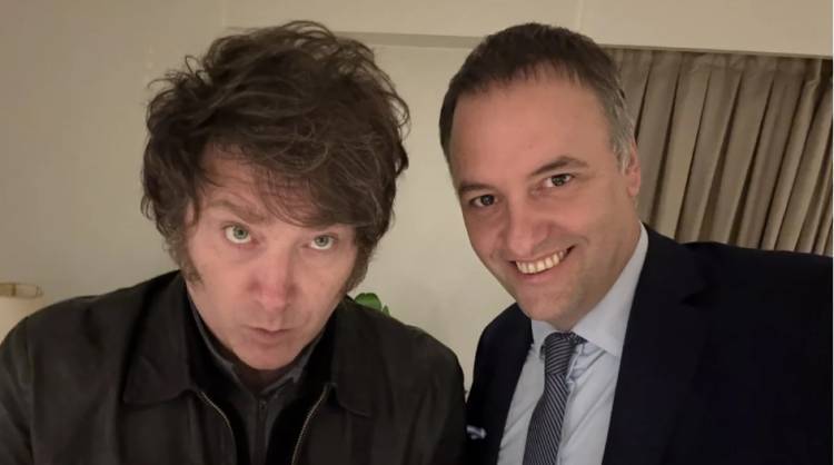 Batacazo en las elecciones Caba: ganó Manuel Adorni de la Libertad Avanza