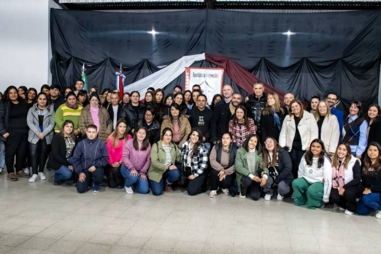 Despeñaderos cuida su futuro: comienza la Tecnicatura en Enfermería