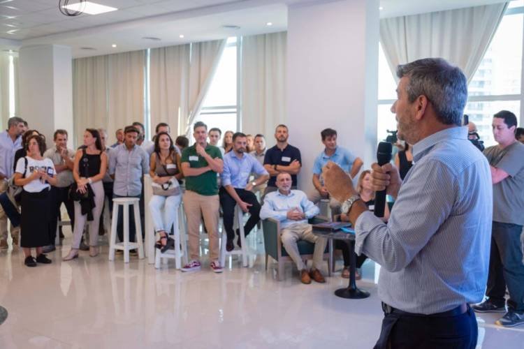 Contra la corriente mundial, Córdoba impulsa la innovación y escala posiciones globales