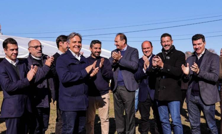 Idiazábal se transforma: Llaryora inauguró el Parque Industrial N°61 de Córdoba