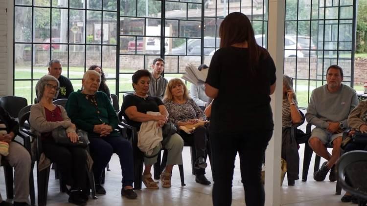 "Vejez con voz propia": El Club de la Porota llega a Villa Allende para romper estereotipos y celebrar la experiencia
