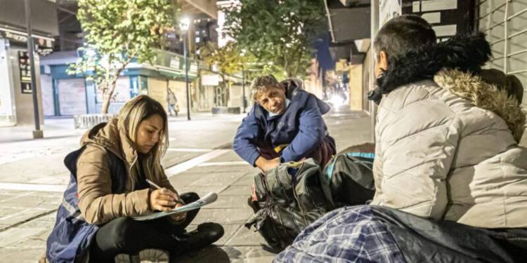 Ante el frío polar, la ciudad de Córdoba responde: red solidaria para quienes más lo necesitan