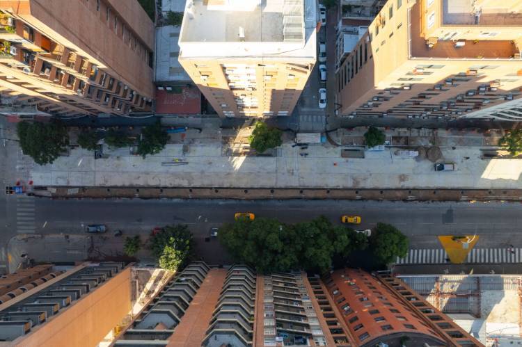 La bulevarización del Corredor San Juan suma una cuadra de intervención