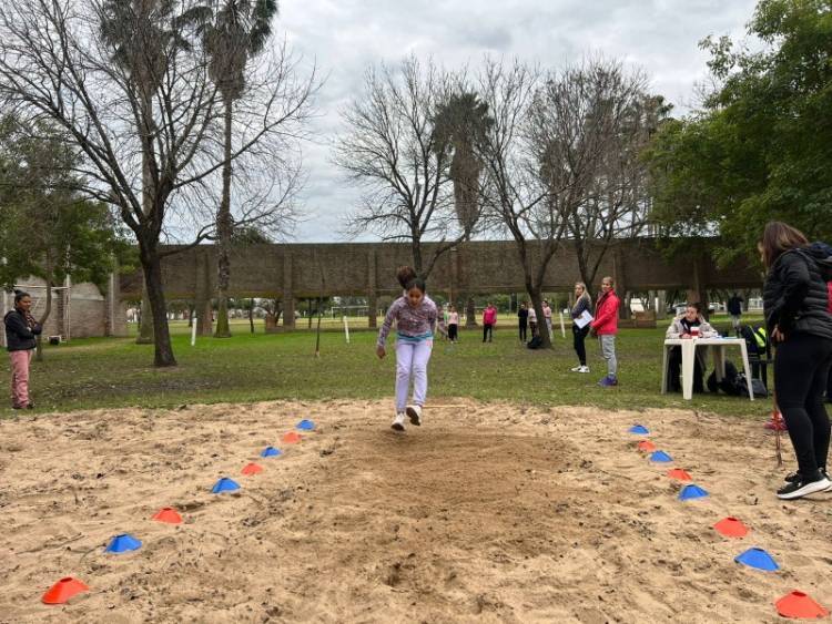 Camino al Kempes: Morteros recibe la etapa regional de fútbol escolar