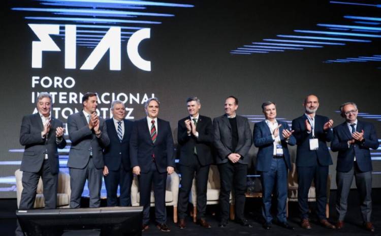 Córdoba pisa fuerte en la industria automotriz: Comenzó el FIAC con fuerte presencia empresarial