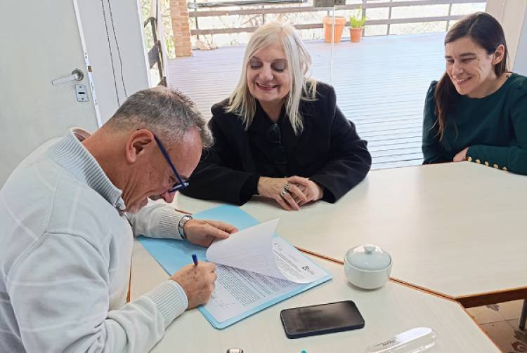 Salud mental en agenda: La Municipalidad de Salsipuedes firma convenio con la Provincia