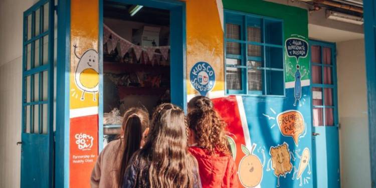 Revolución saludable en las escuelas municipales: Crece la oferta de alimentos nutritivos