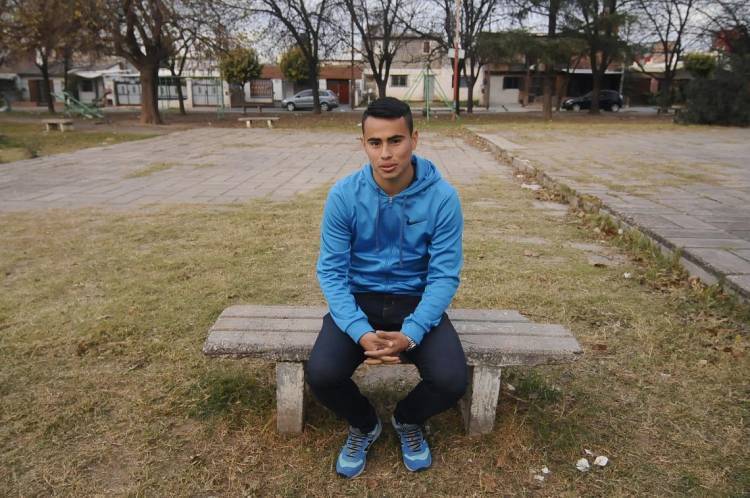 Historias de ídolos del fútbol cordobés: LUCAS ZELARAYÁN