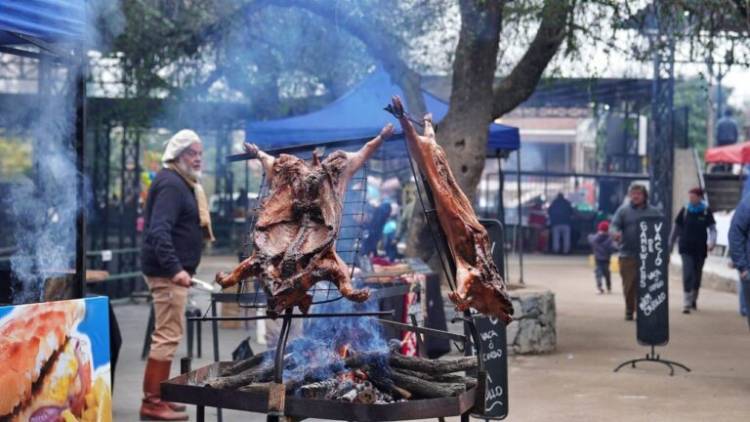 Tradición y sabores: Tanti celebra el Festival del Cordero Serrano