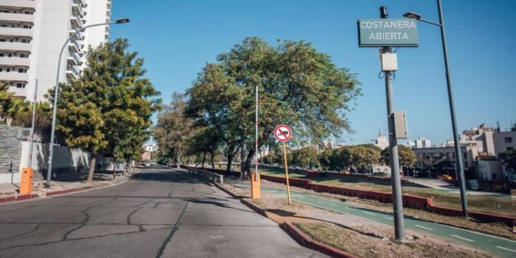 Alerta temprana y barreras automáticas: Así se protege la Costanera del río Suquía