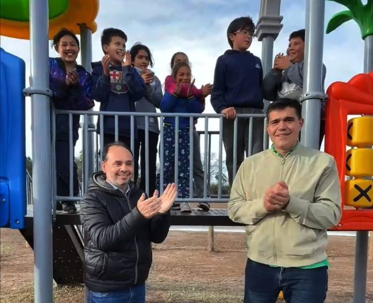 Con inversión de $13 millones, Colonia Tirolesa suma una nueva plaza para sus vecinos