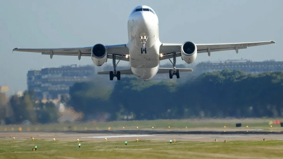 Conexiones ilimitadas: Argentina y El Salvador firman acuerdo aerocomercial