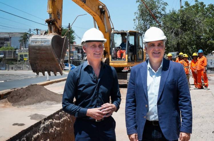 Avilés y Llaryora recorrieron obra estratégica para Villa Carlos Paz