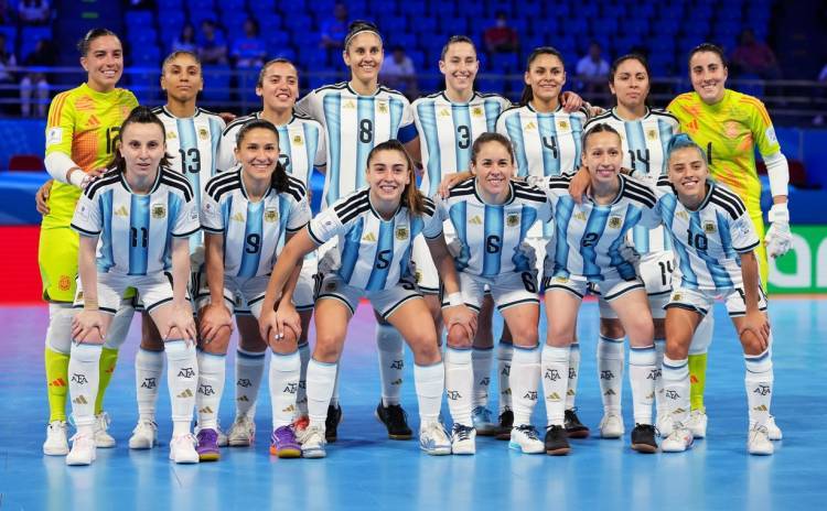 EN EL MUNDIAL DE FUTSAL ARGENTINA ES SEMIFINALISTA